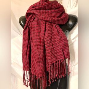 Wrap scarf - red/black check pattern